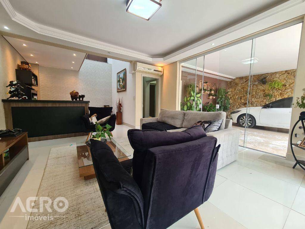 Casa à venda com 3 quartos, 472m² - Foto 21