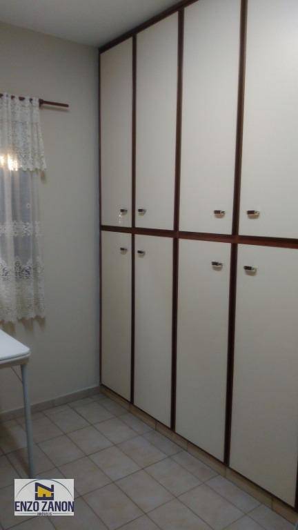 Sobrado à venda com 3 quartos, 274m² - Foto 11