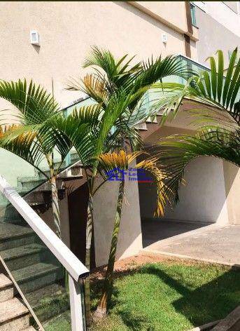 Sobrado à venda com 3 quartos, 128m² - Foto 2