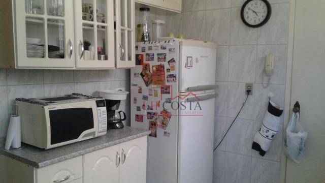 Apartamento à venda com 3 quartos, 78m² - Foto 1