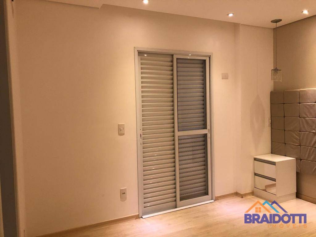 Apartamento à venda com 2 quartos, 69m² - Foto 8