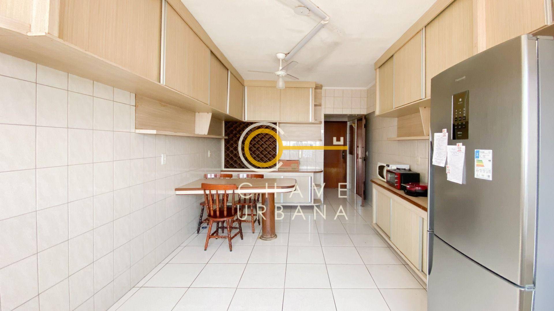 Cobertura à venda com 4 quartos, 400m² - Foto 25