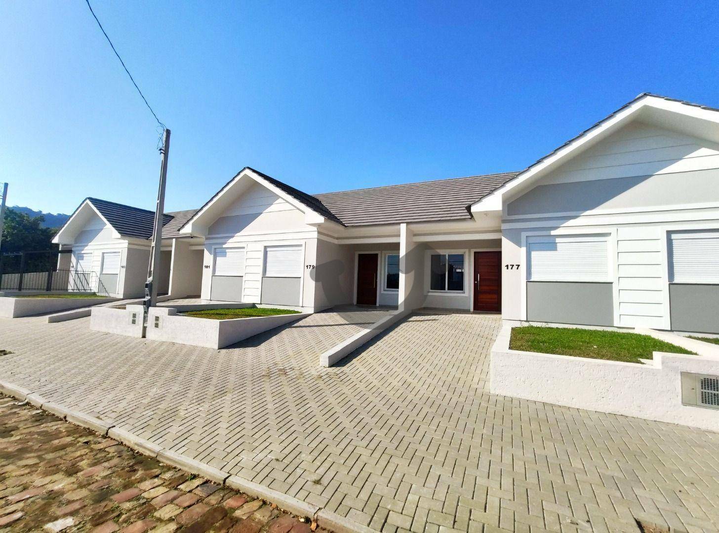 Casa à venda com 2 quartos, 52m² - Foto 3