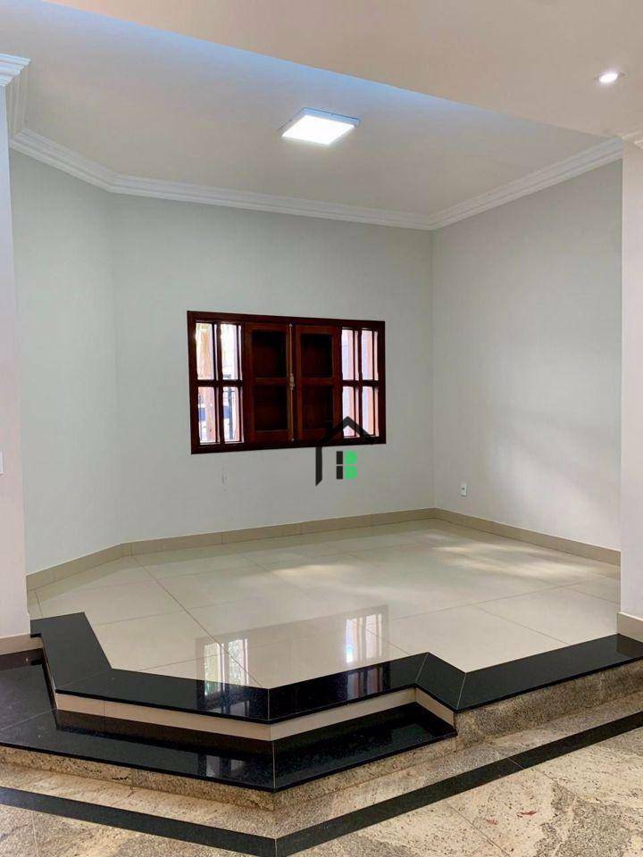 Casa, 4 quartos, 375 m² - Foto 3