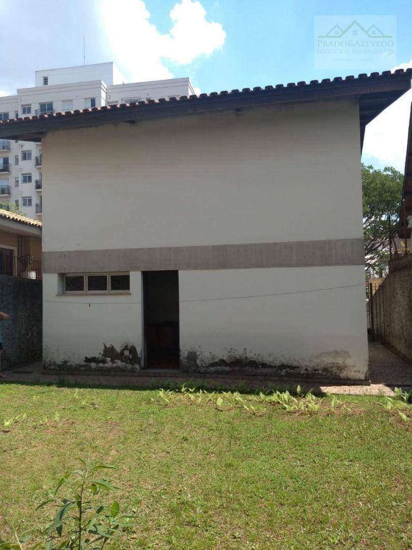 Casa à venda com 5 quartos, 223m² - Foto 4