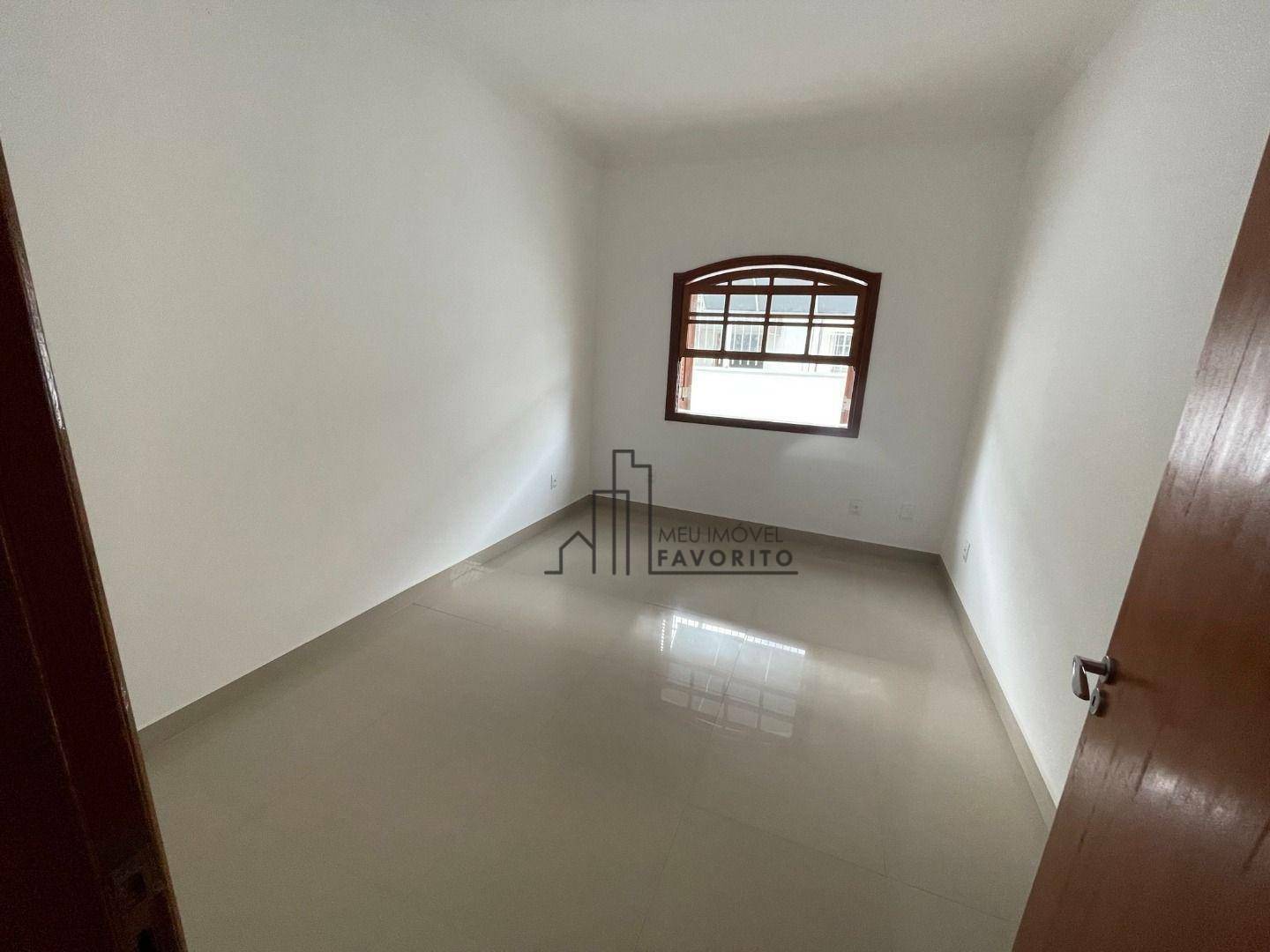 Casa para alugar com 3 quartos, 182m² - Foto 8