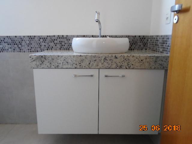 Apartamento para alugar com 1 quarto, 42m² - Foto 12