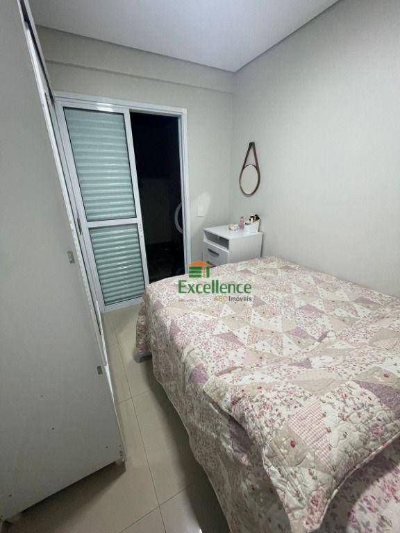 Apartamento à venda com 2 quartos, 40m² - Foto 8