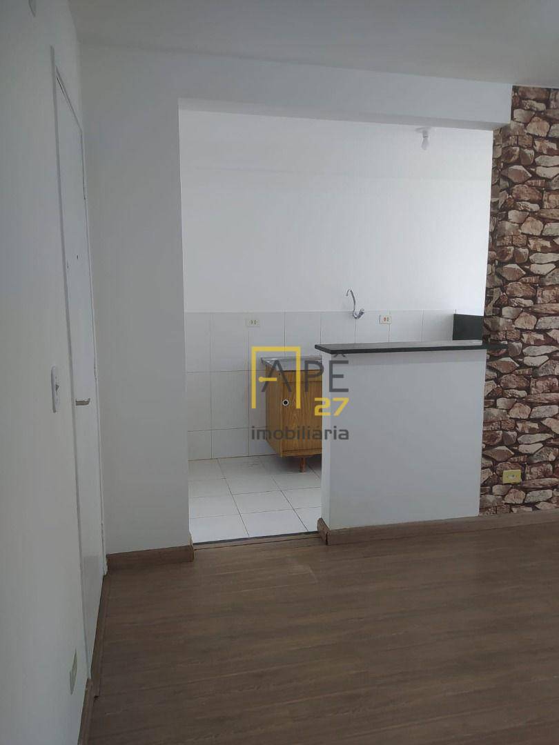 Apartamento à venda com 2 quartos, 43m² - Foto 9