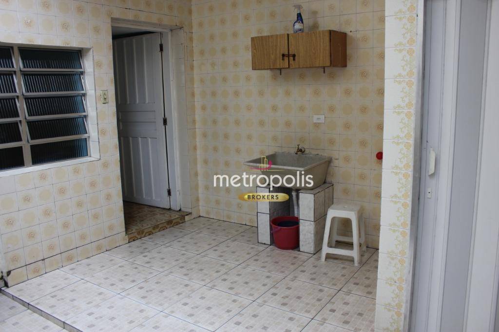 Sobrado à venda com 2 quartos, 165m² - Foto 17