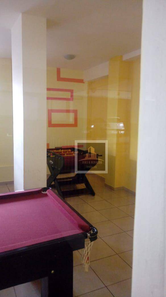 Apartamento à venda com 2 quartos, 45m² - Foto 15