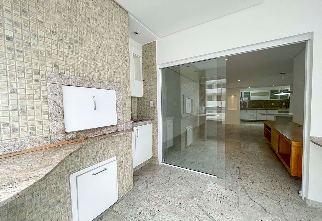 Apartamento à venda com 3 quartos, 123m² - Foto 9