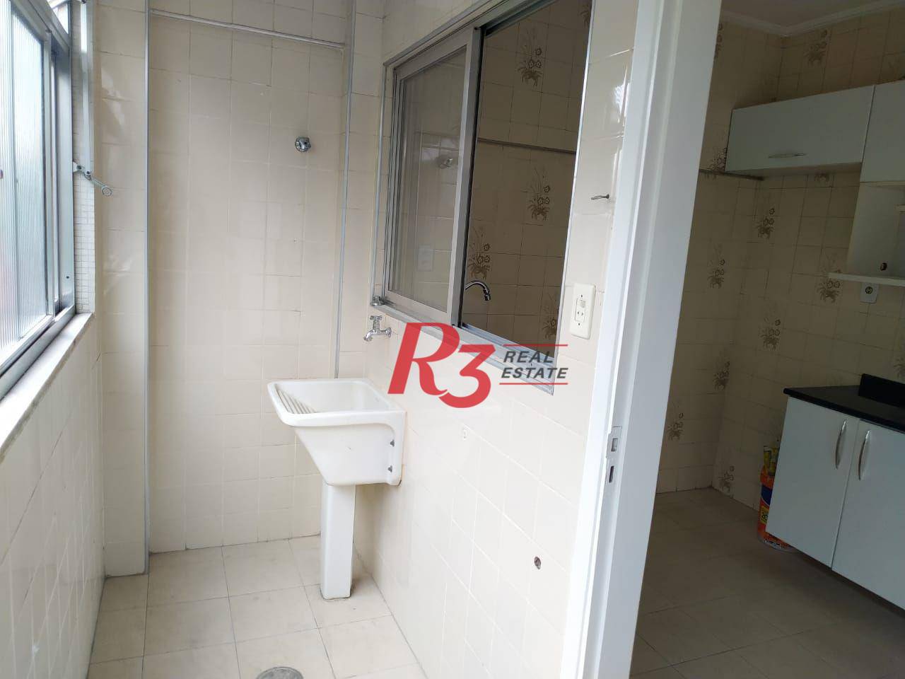 Apartamento à venda com 1 quarto, 50m² - Foto 6