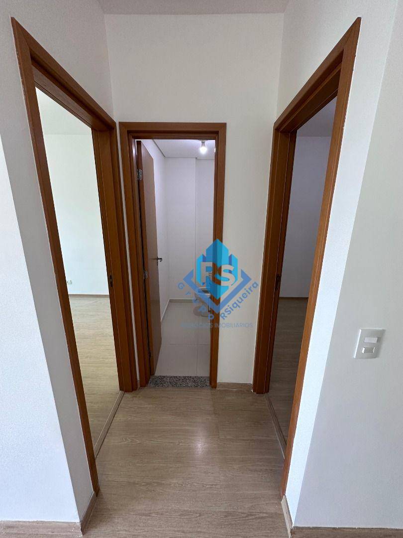 Apartamento à venda com 2 quartos, 75m² - Foto 23