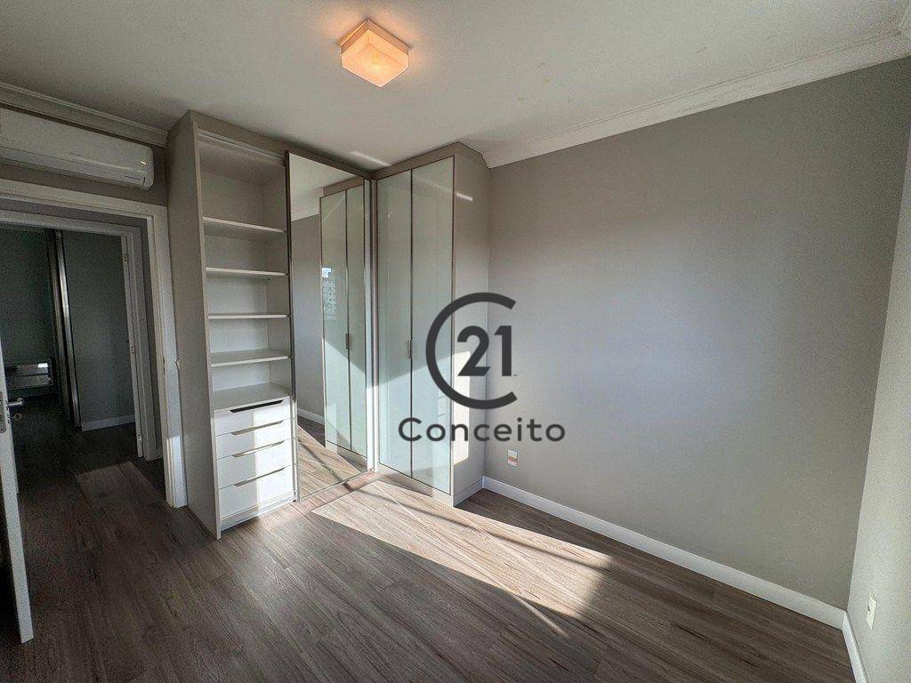 Apartamento à venda com 3 quartos, 96m² - Foto 11