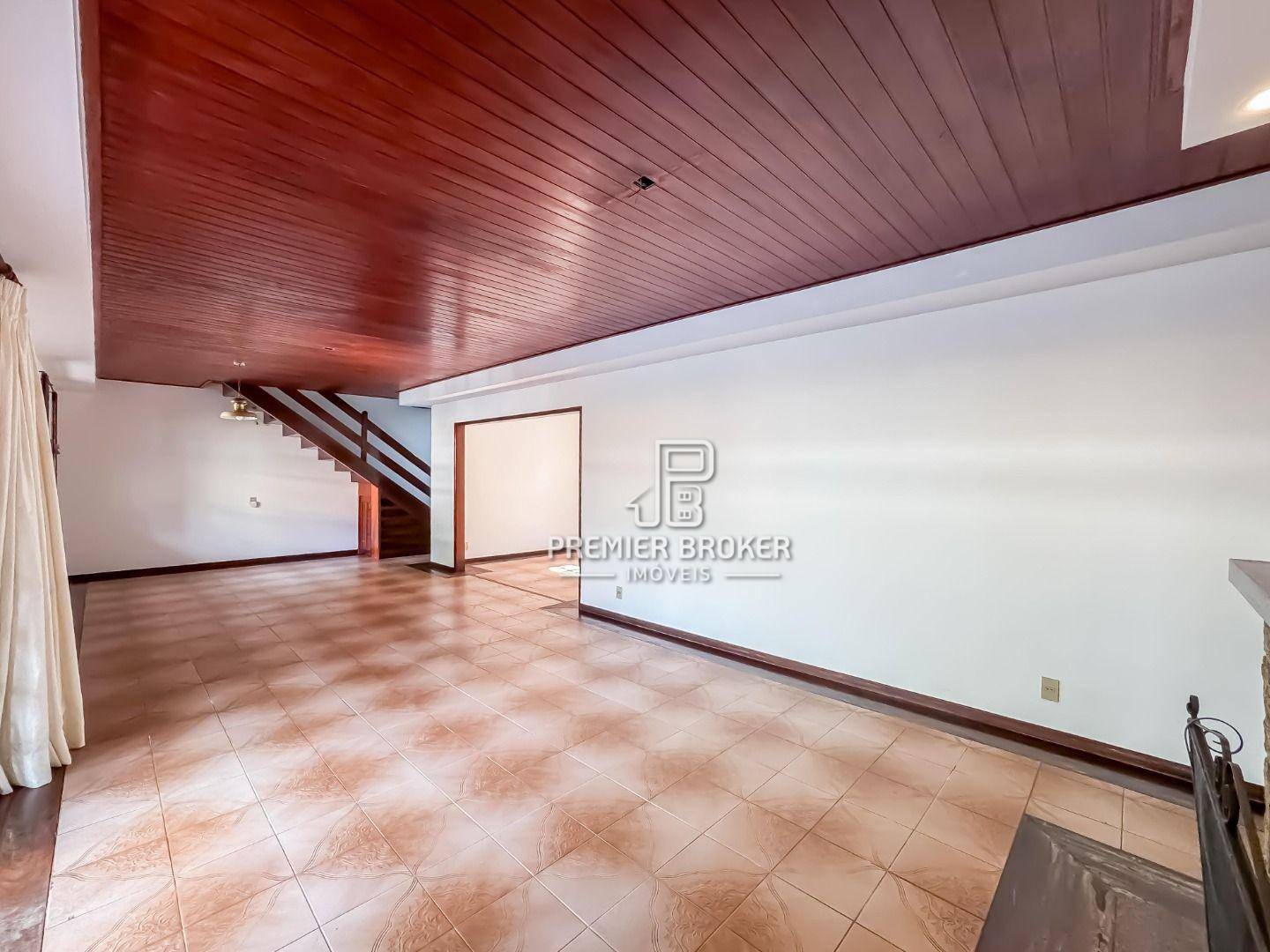 Casa de Condomínio à venda com 4 quartos, 250m² - Foto 6