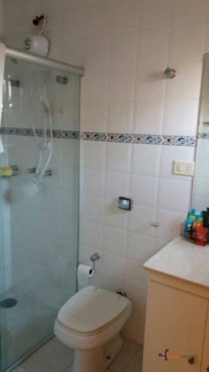 Sobrado à venda com 3 quartos, 303m² - Foto 10