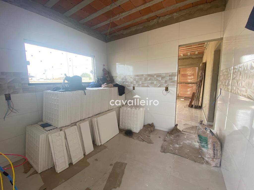 Casa à venda com 2 quartos, 80m² - Foto 4