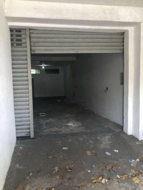 Sobrado à venda com 3 quartos, 300m² - Foto 11