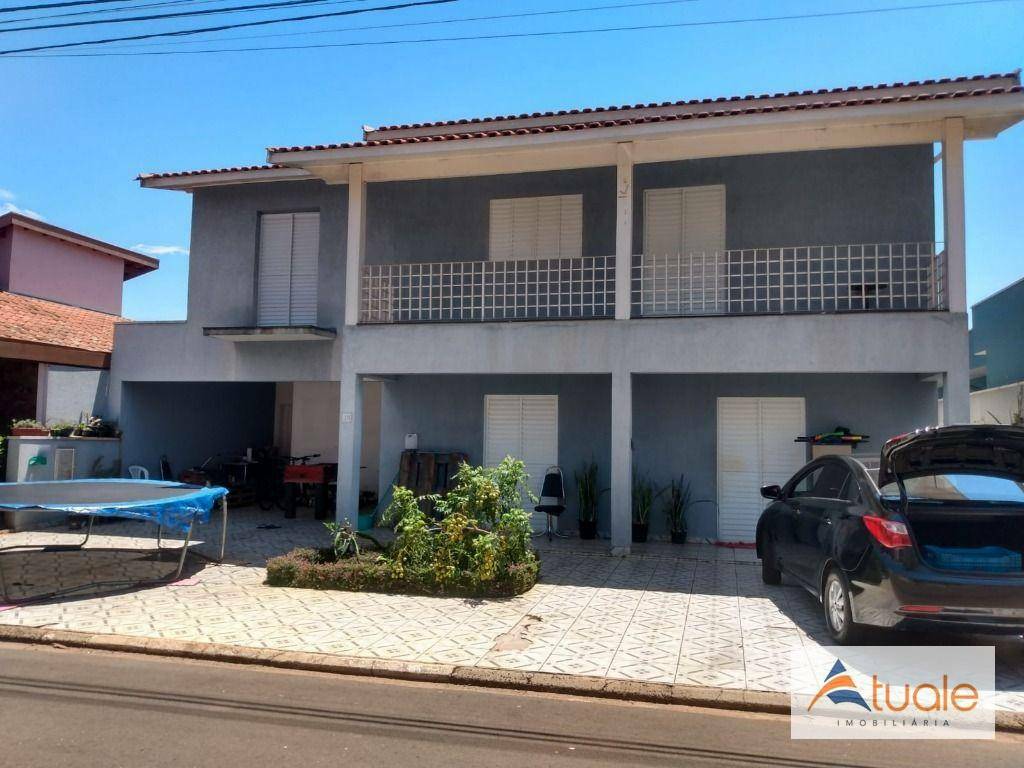 Casa de Condomínio à venda com 4 quartos, 220m² - Foto 1