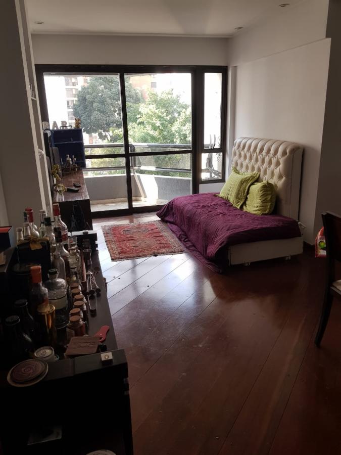 Apartamento à venda com 2 quartos, 72m² - Foto 1