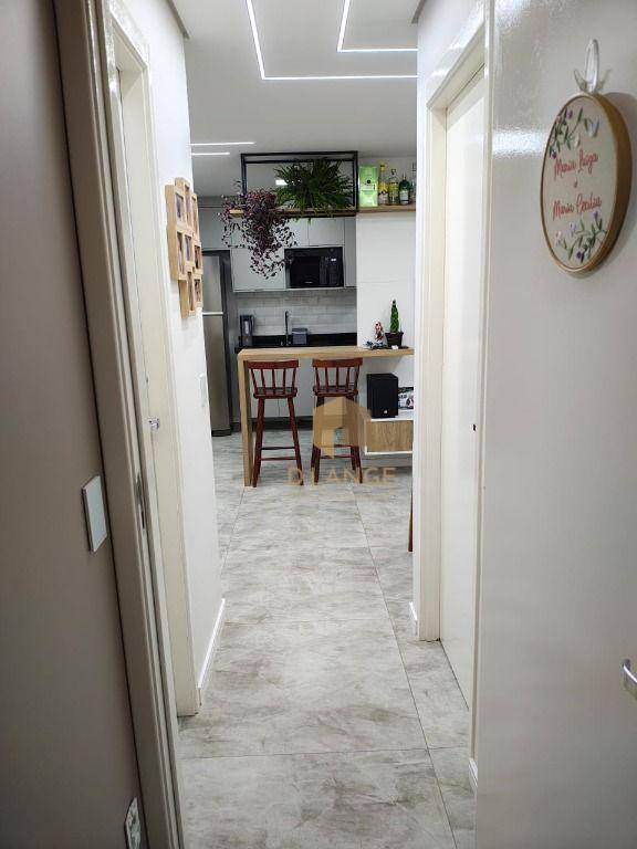 Apartamento à venda com 2 quartos, 61m² - Foto 4