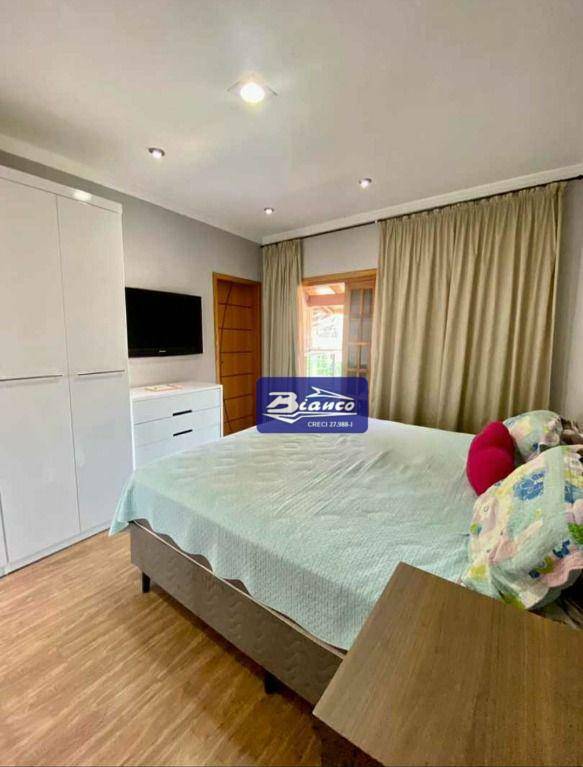 Sobrado à venda com 4 quartos, 211m² - Foto 16