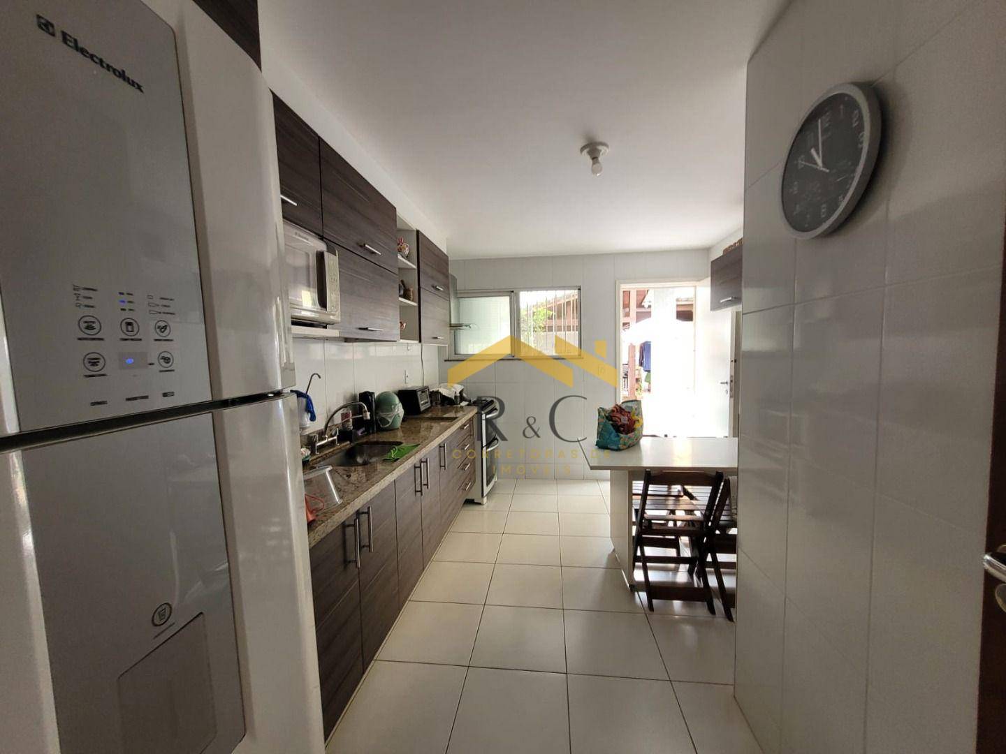 Casa à venda com 3 quartos, 130m² - Foto 12