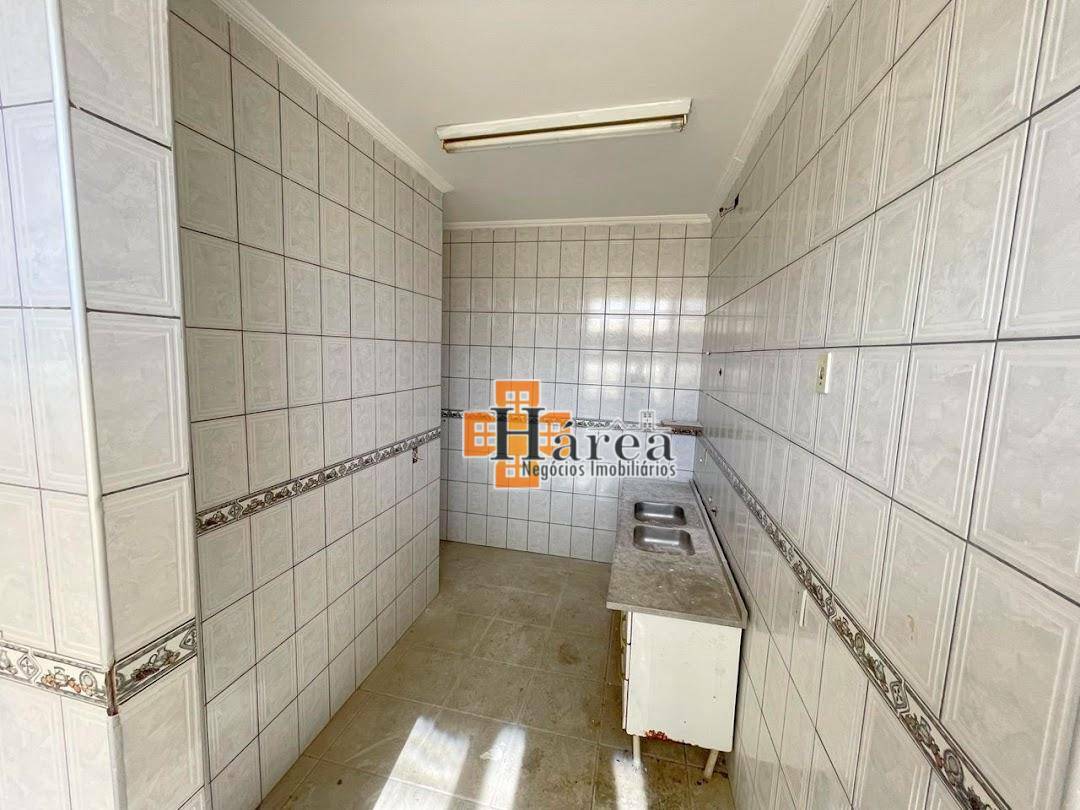 Casa à venda e aluguel, 220m² - Foto 35