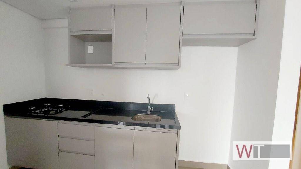 Apartamento para alugar com 1 quarto, 55m² - Foto 7