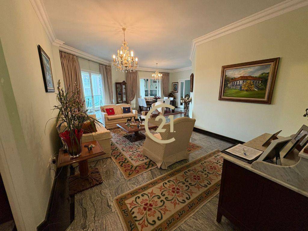 Apartamento à venda com 4 quartos, 264m² - Foto 1