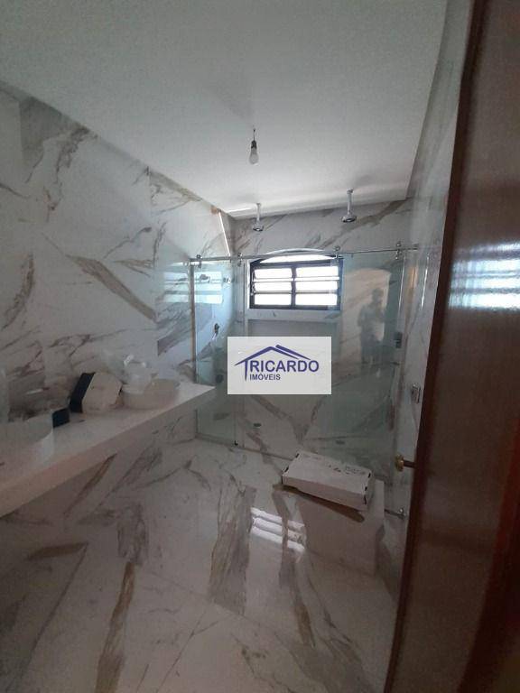 Sobrado à venda com 3 quartos, 300m² - Foto 46