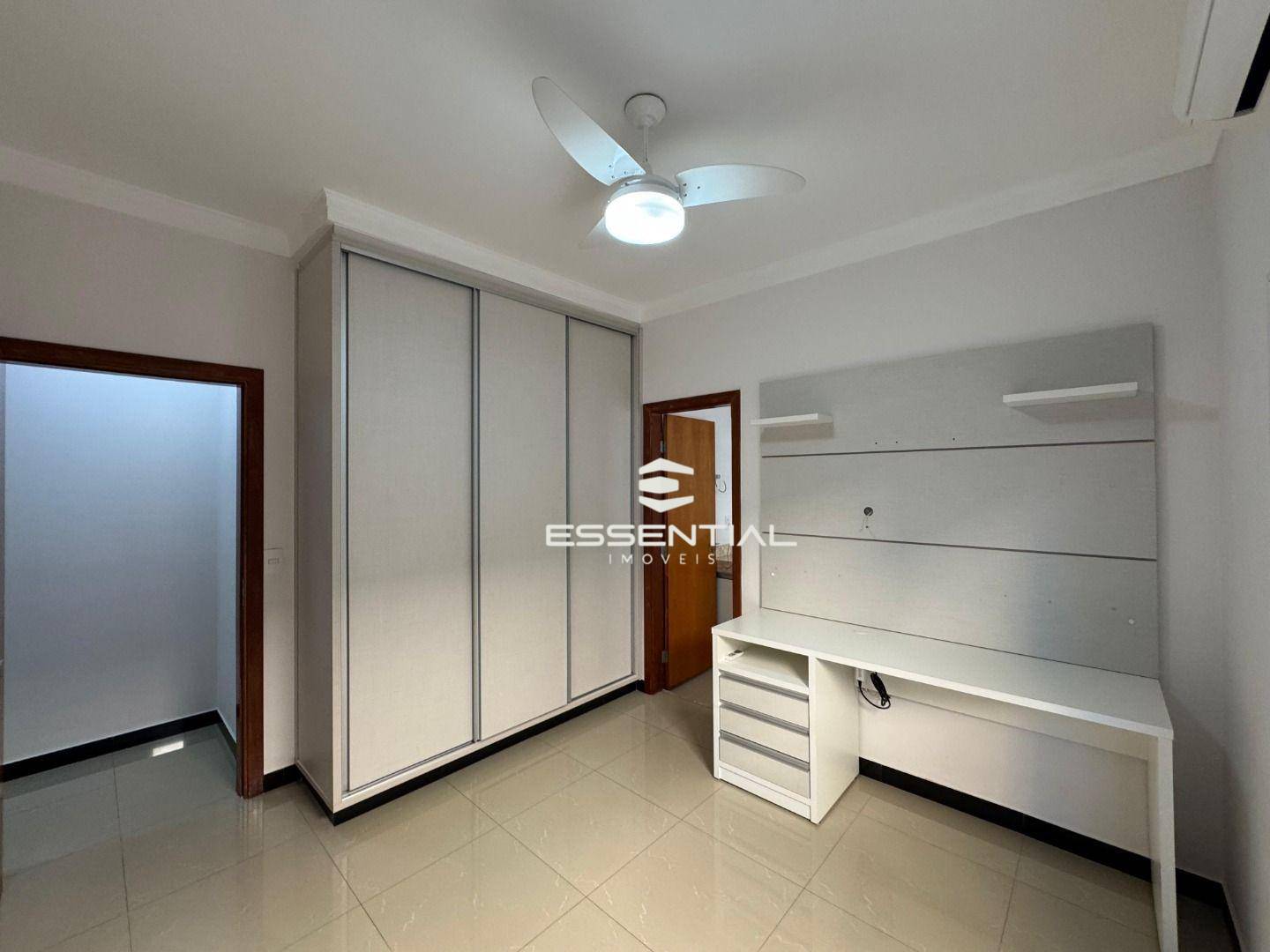 Casa de Condomínio à venda com 3 quartos, 216m² - Foto 14
