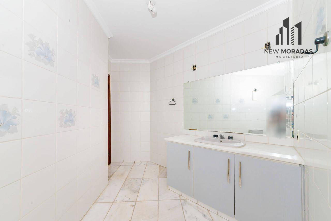 Apartamento à venda com 4 quartos, 239m² - Foto 15