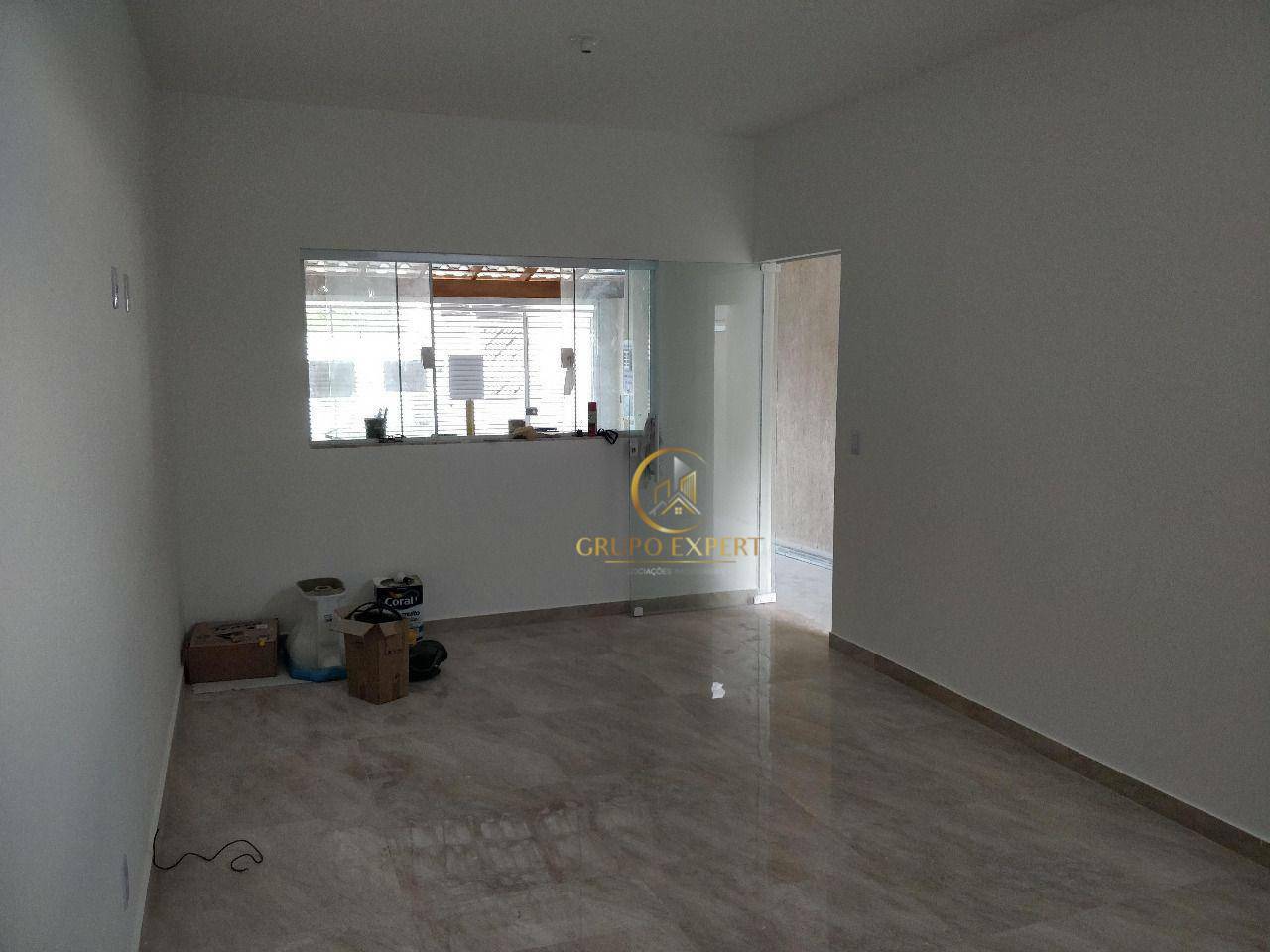 Sobrado à venda com 4 quartos, 180m² - Foto 2