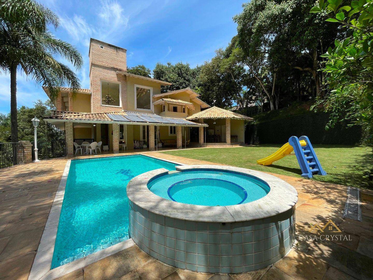 Casa de Condomínio à venda com 4 quartos, 545m² - Foto 1