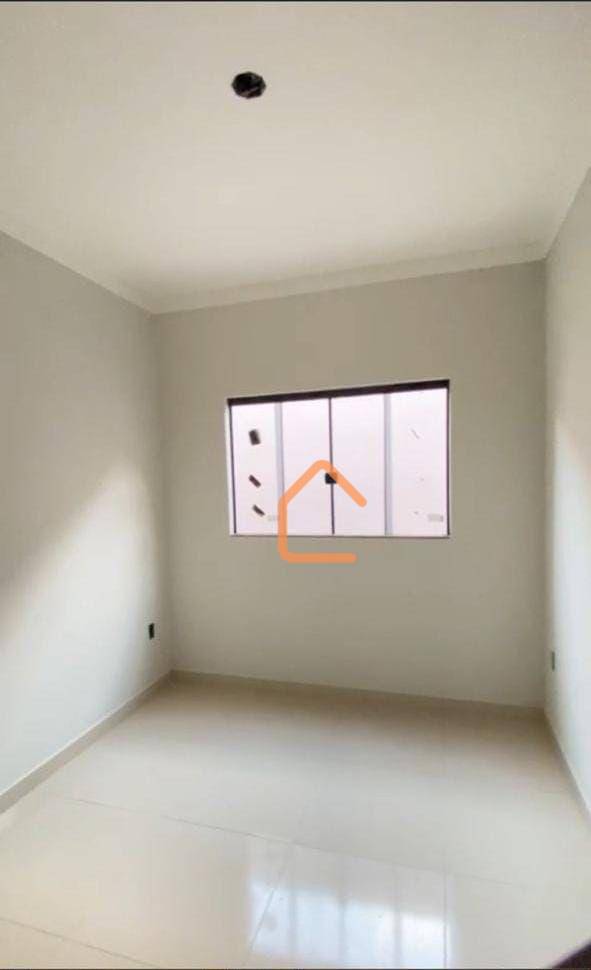 Casa à venda com 3 quartos, 77m² - Foto 12