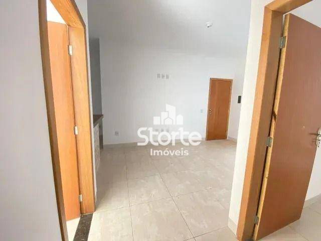 Apartamento à venda com 2 quartos, 54m² - Foto 10