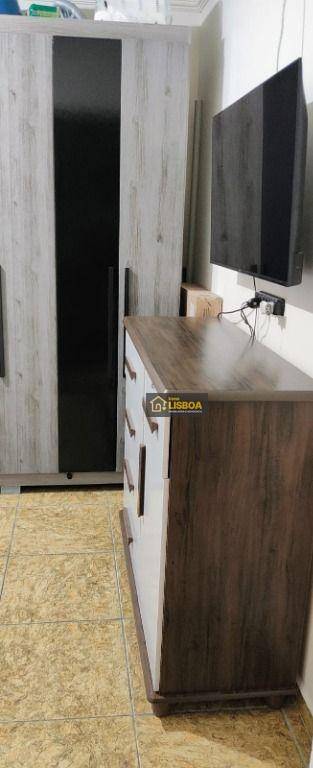 Apartamento à venda com 2 quartos, 40m² - Foto 17