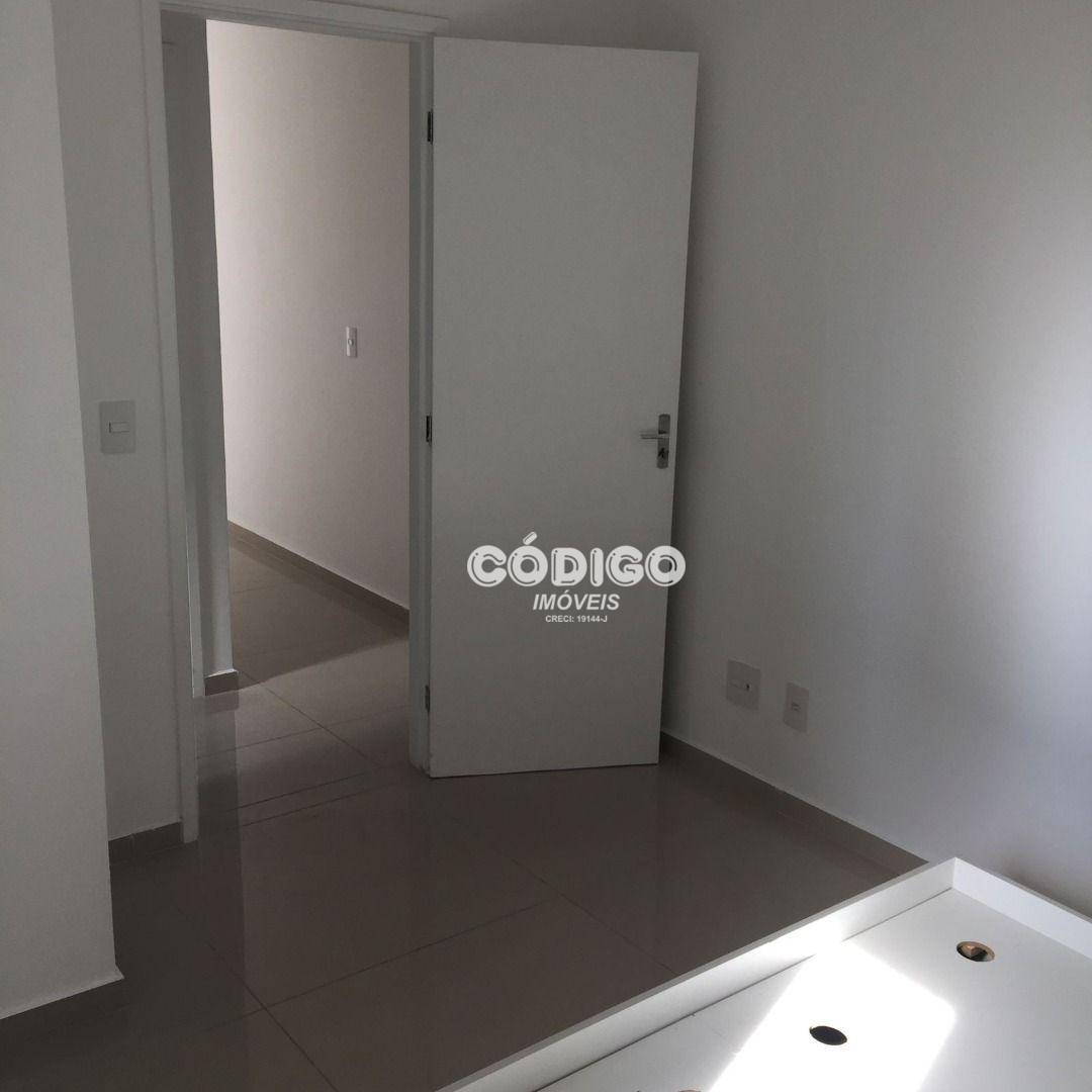 Apartamento à venda com 2 quartos, 60m² - Foto 21