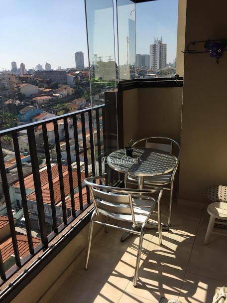 Apartamento à venda com 3 quartos, 90m² - Foto 2