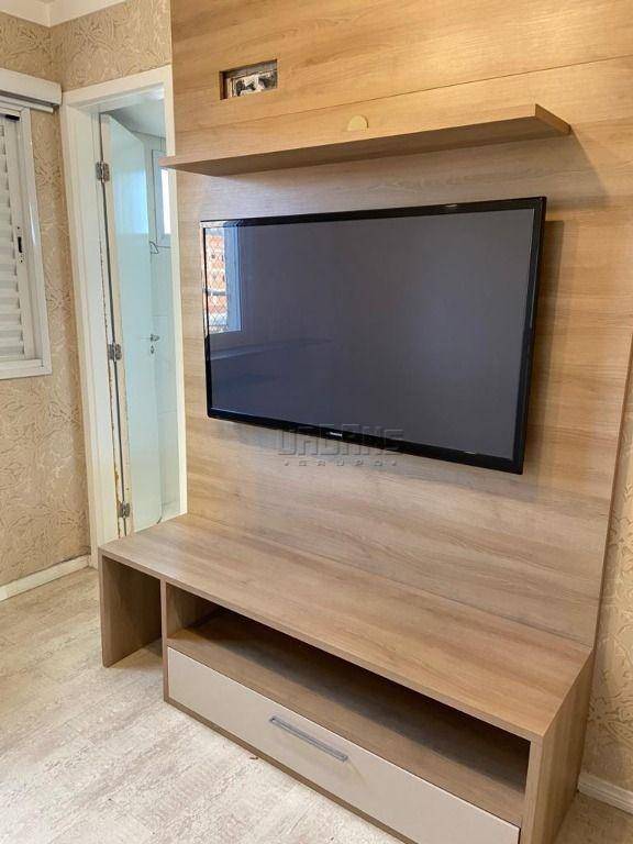 Apartamento para alugar com 3 quartos, 139m² - Foto 14