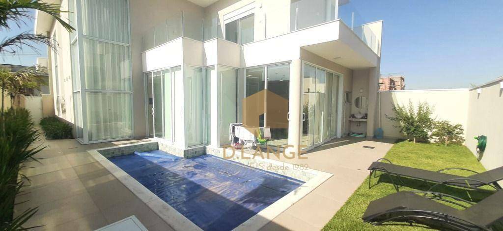 Casa de Condomínio à venda com 4 quartos, 300m² - Foto 18