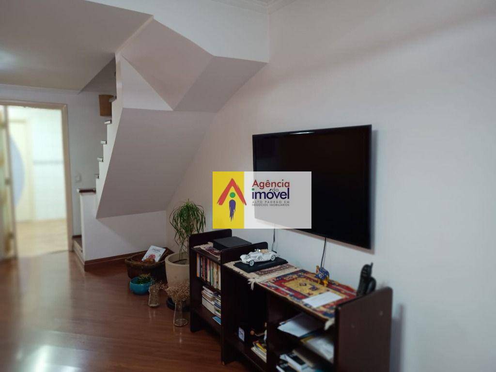 Sobrado à venda com 4 quartos, 120m² - Foto 5