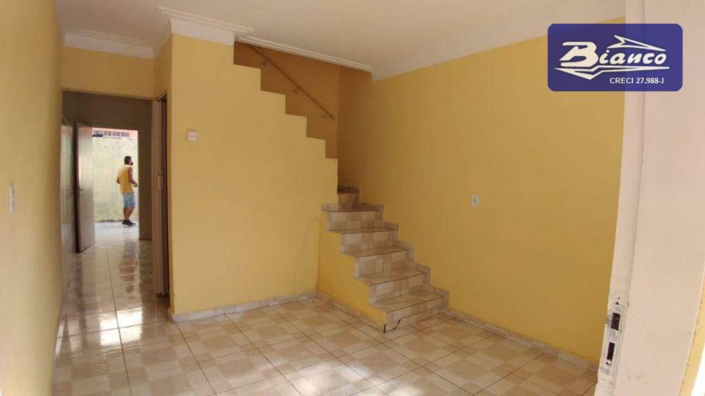 Sobrado para alugar com 2 quartos, 80m² - Foto 1