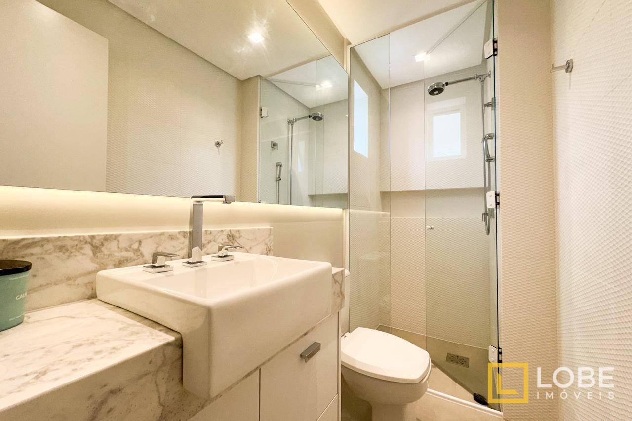 Apartamento à venda com 4 quartos, 222m² - Foto 19