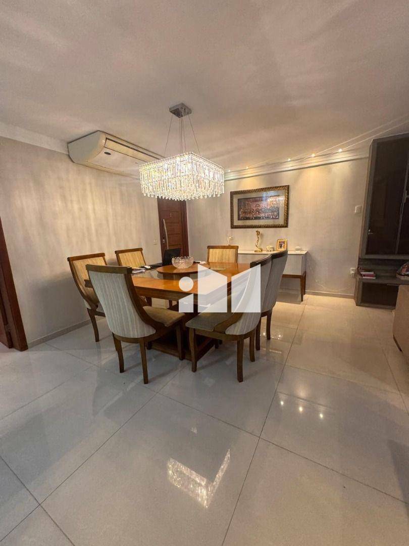 Cobertura à venda com 4 quartos, 220m² - Foto 13