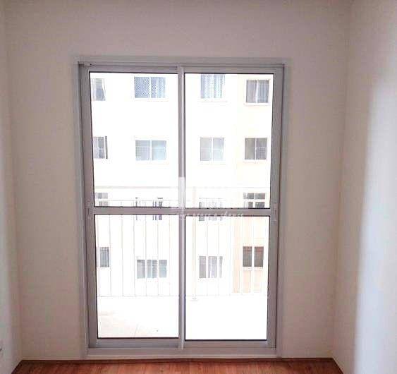 Apartamento à venda com 1 quarto, 28m² - Foto 2