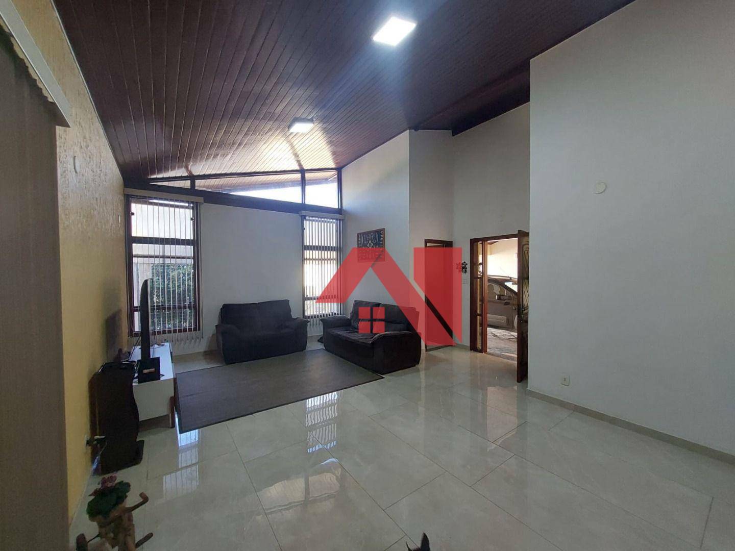 Casa à venda com 3 quartos, 178m² - Foto 8