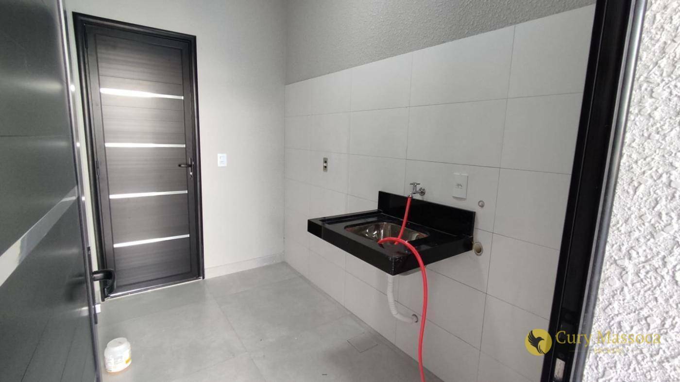 Casa à venda com 3 quartos, 180m² - Foto 11